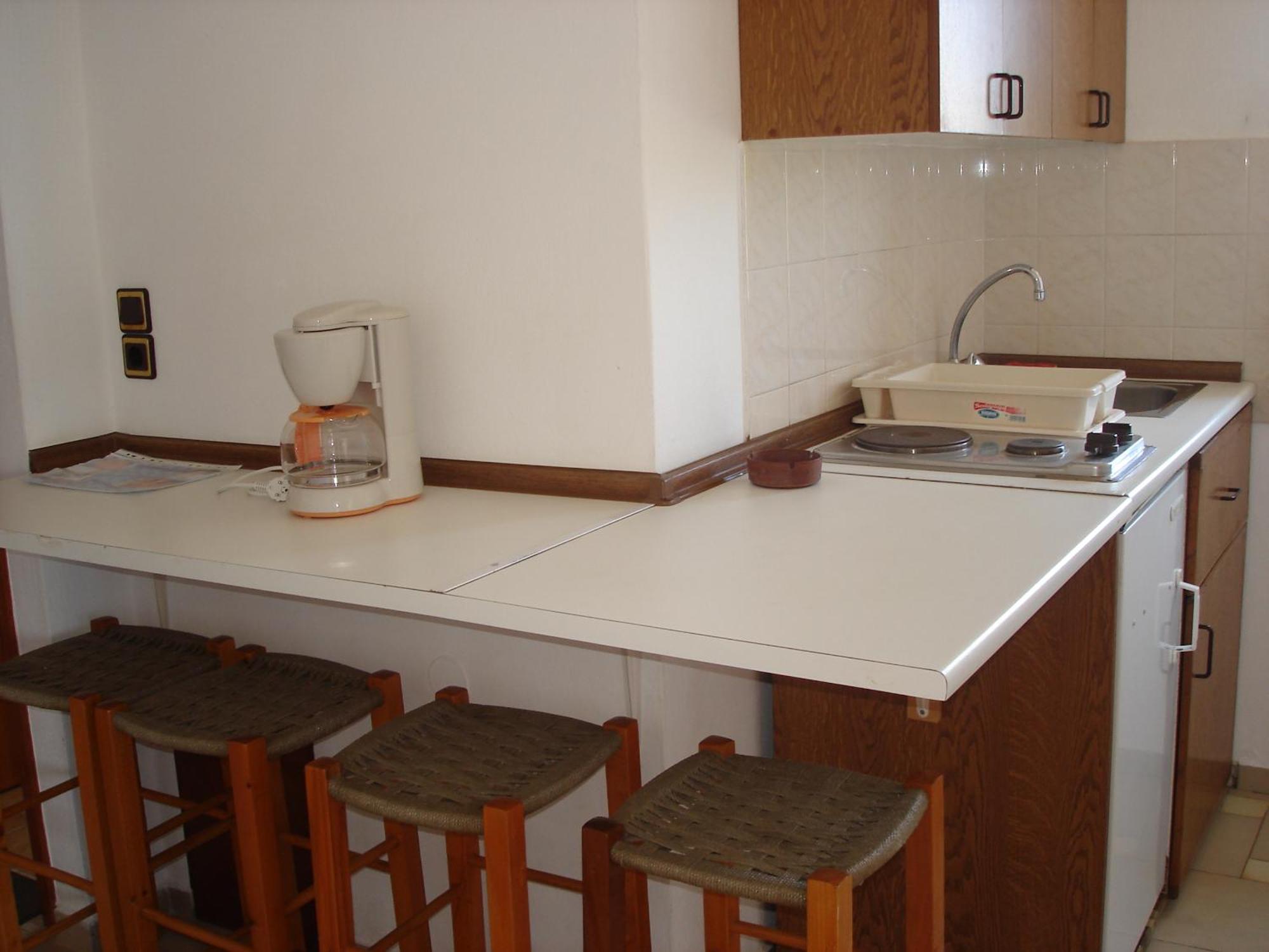 Popi Hotel Apartments Agia Marina  Exterior photo
