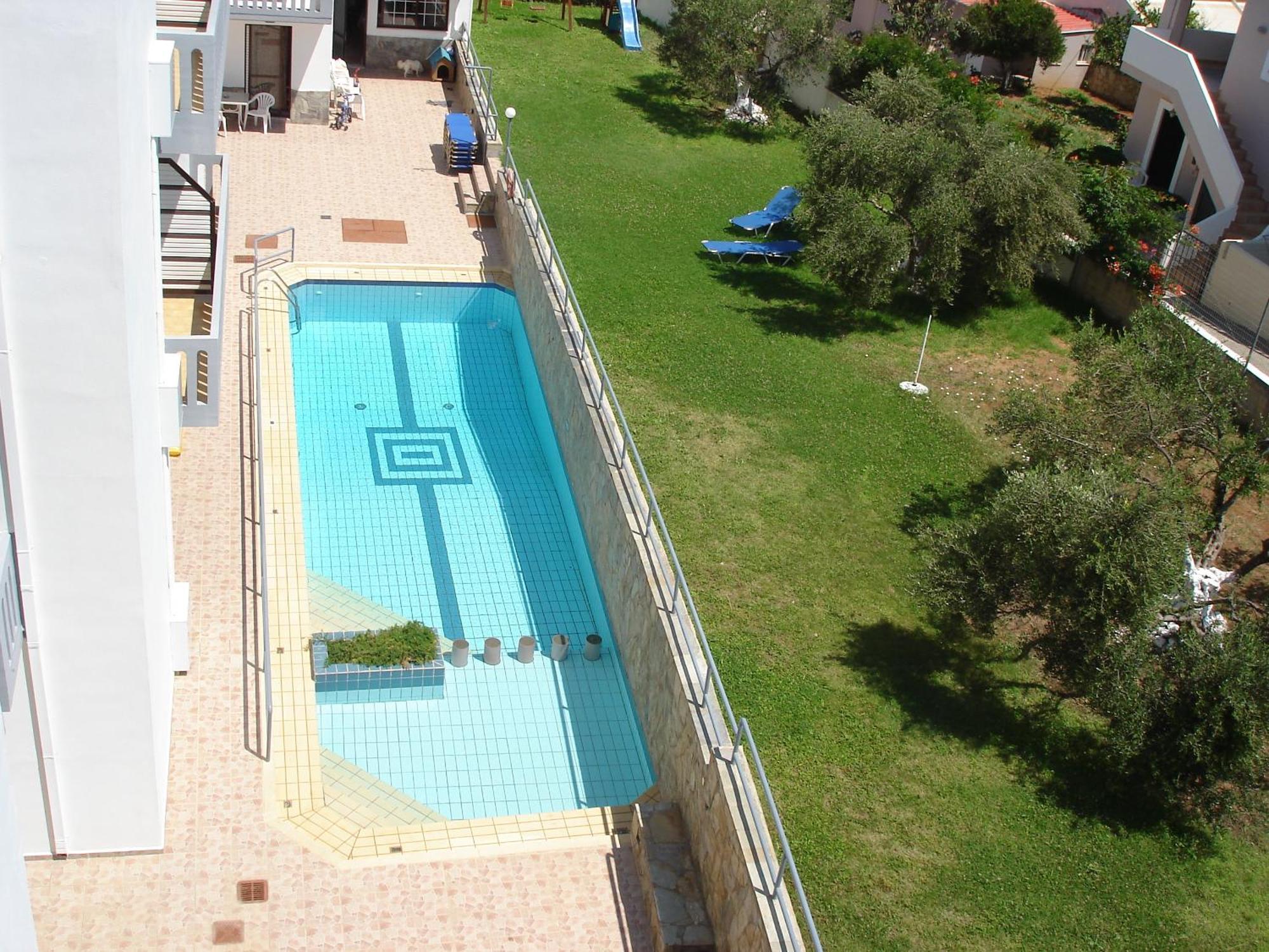 Popi Hotel Apartments Agia Marina  Exterior photo