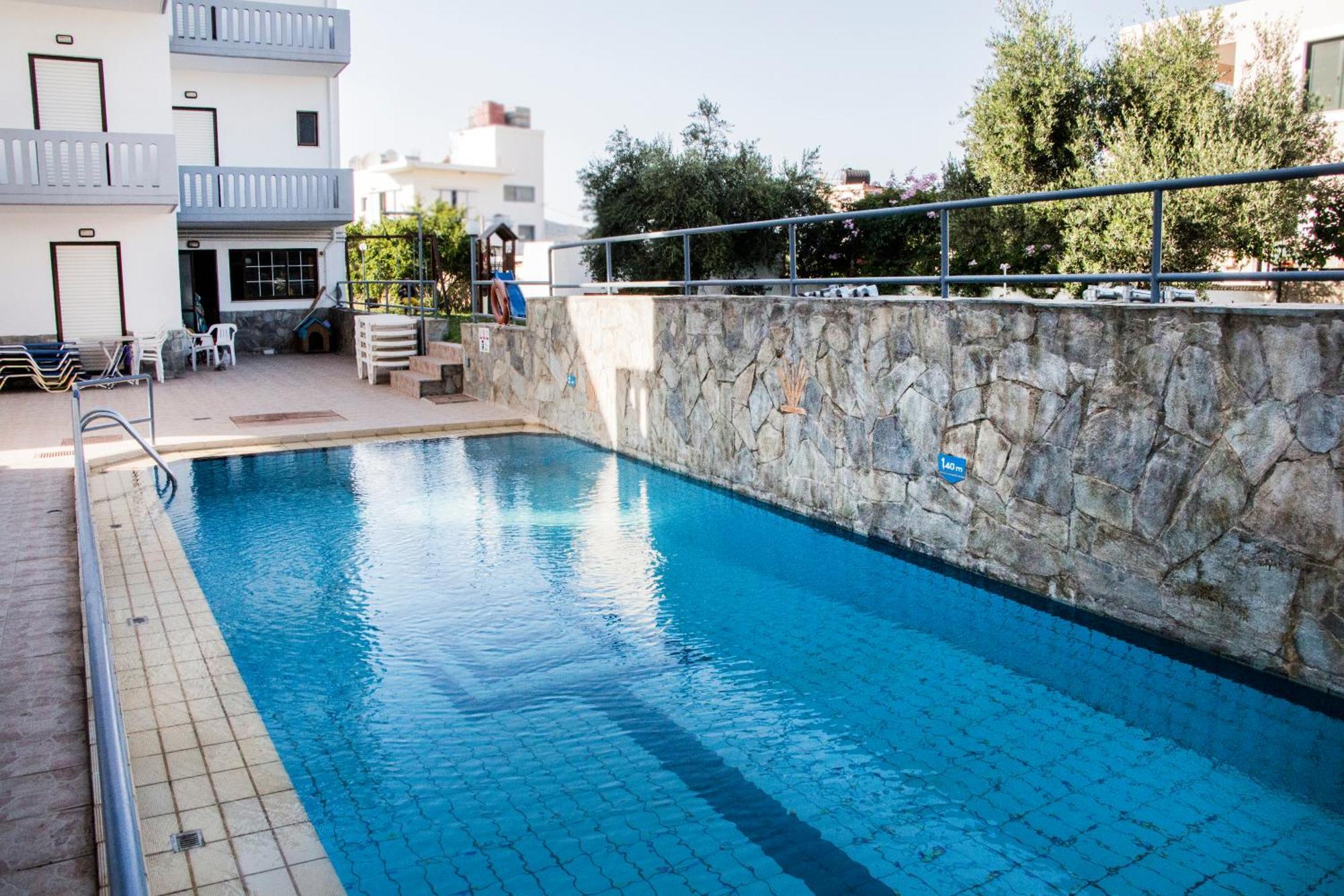 Popi Hotel Apartments Agia Marina  Exterior photo