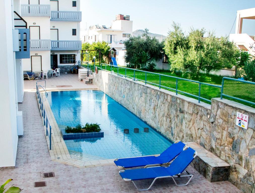 Popi Hotel Apartments Agia Marina  Exterior photo